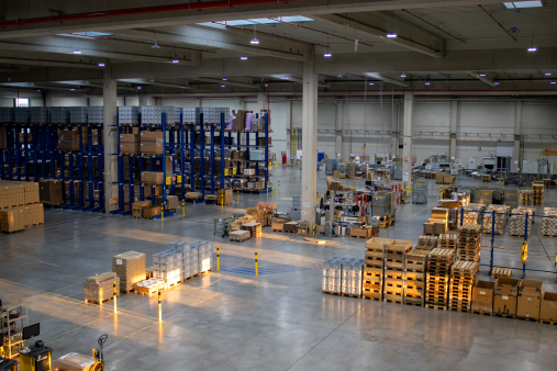 Logistikhalle SYMBIO Logistics